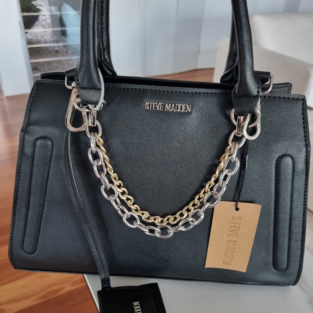 ⭐️SOLD ⭐️ NEW Steve Madden Crossbody/Satchel Black bag - Picture 2 of 3